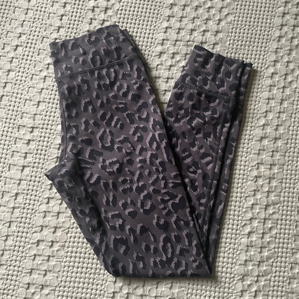 Aerie leopard print jogger leggings